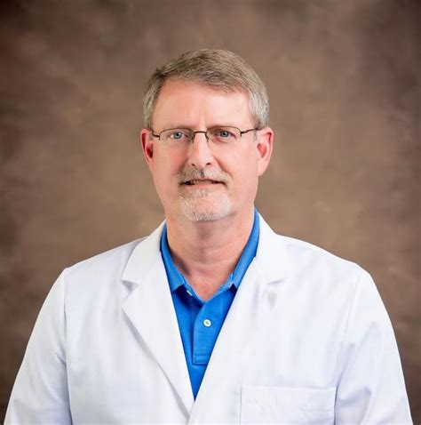 Dr ski calhoun ga  Jason Jacob Skiwski, is a specialist in family medicine who treats patients in Calhoun, GA